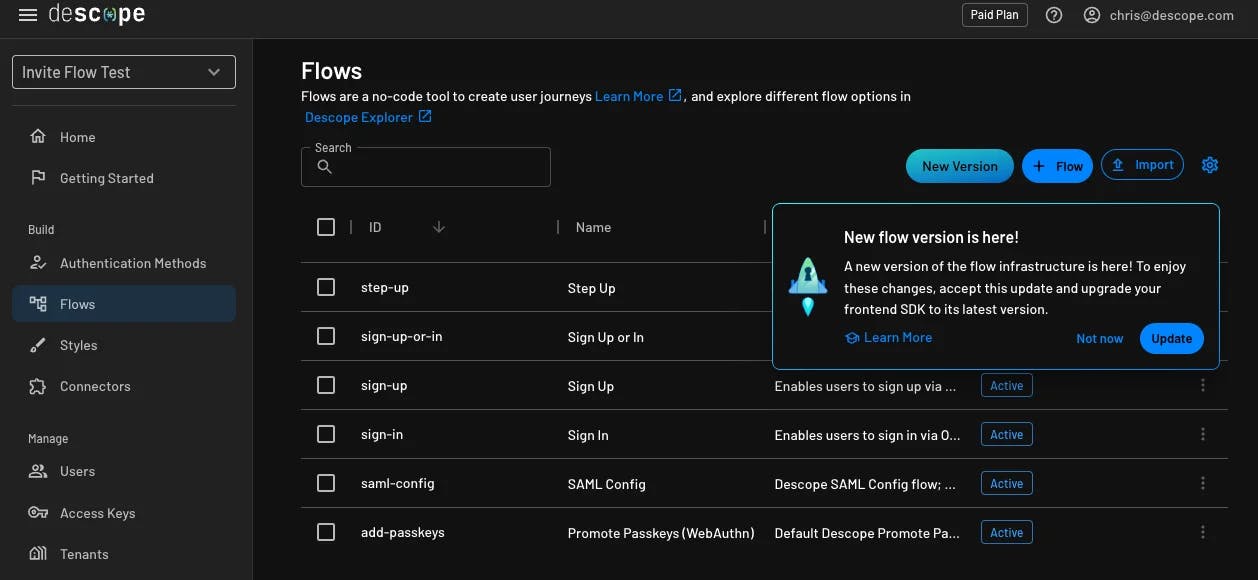 A prompt to update flows to V2 within the Flows page in Descope